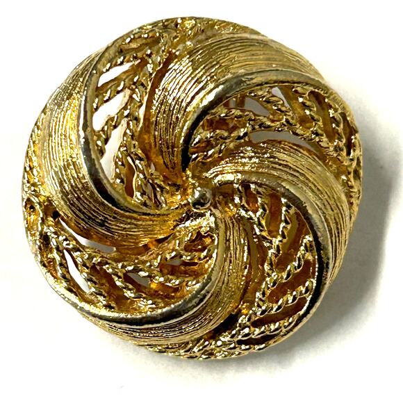 Lisner Vintage Gold Toned Knot or Pin Wheel Style Clip On Earrings - Picture 4 of 5